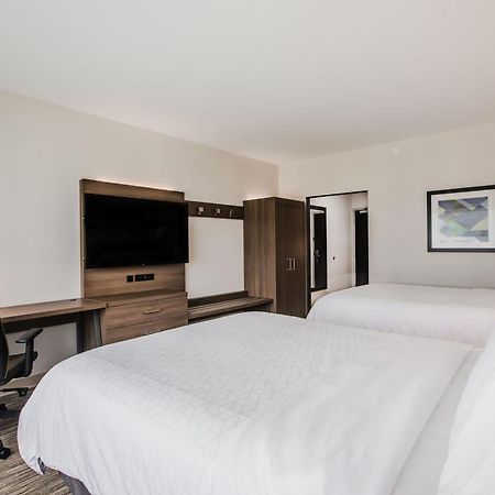 Holiday Inn Express & Suites - Welland Exterior foto