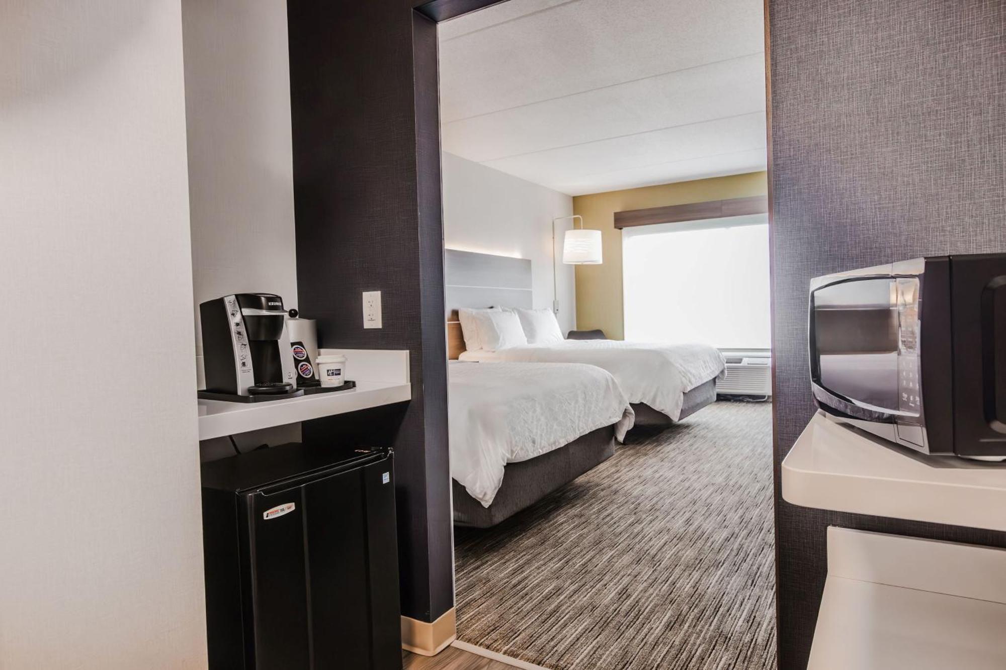 Holiday Inn Express & Suites - Welland Exterior foto